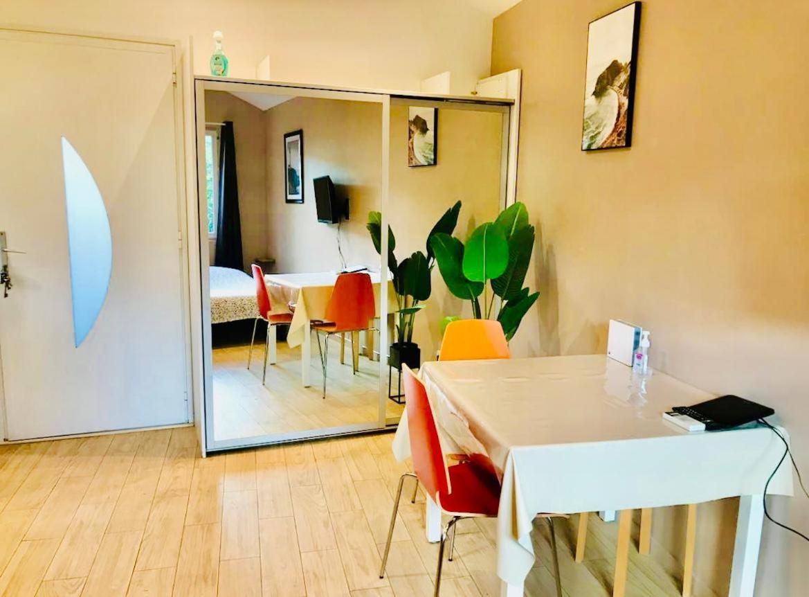 Appartement Le Logis De Rigoumel 1 à Toulon Extérieur photo